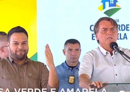 Em MS, Bolsonaro diz para população definir viver como "brasileiro ou venezuelano"