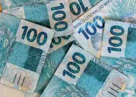Nota rara de R$ 100 pode valer até R$ 4,5 mil; confira se você tem