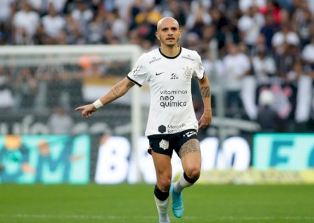 Aproveitamento do Corinthians na temporada cai drasticamente quando Fábio Santos não é titular
