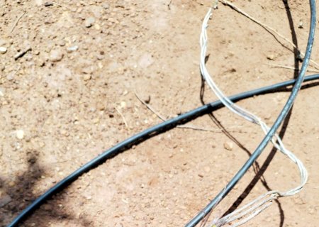 Moradores dos distritos de Montese e Piraporã ficam sem internet após caminhão romper cabo de fibra ótica