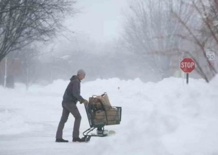 Frio extremo e nevasca impactam mais de 90 milhões de pessoas e cancelam voos nos EUA
